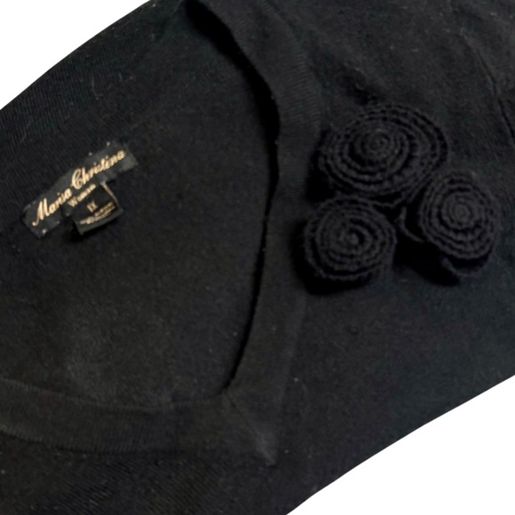 Black Womens V-Neck Sweater with Rosettes 1X EUC - Picture 5 of 16